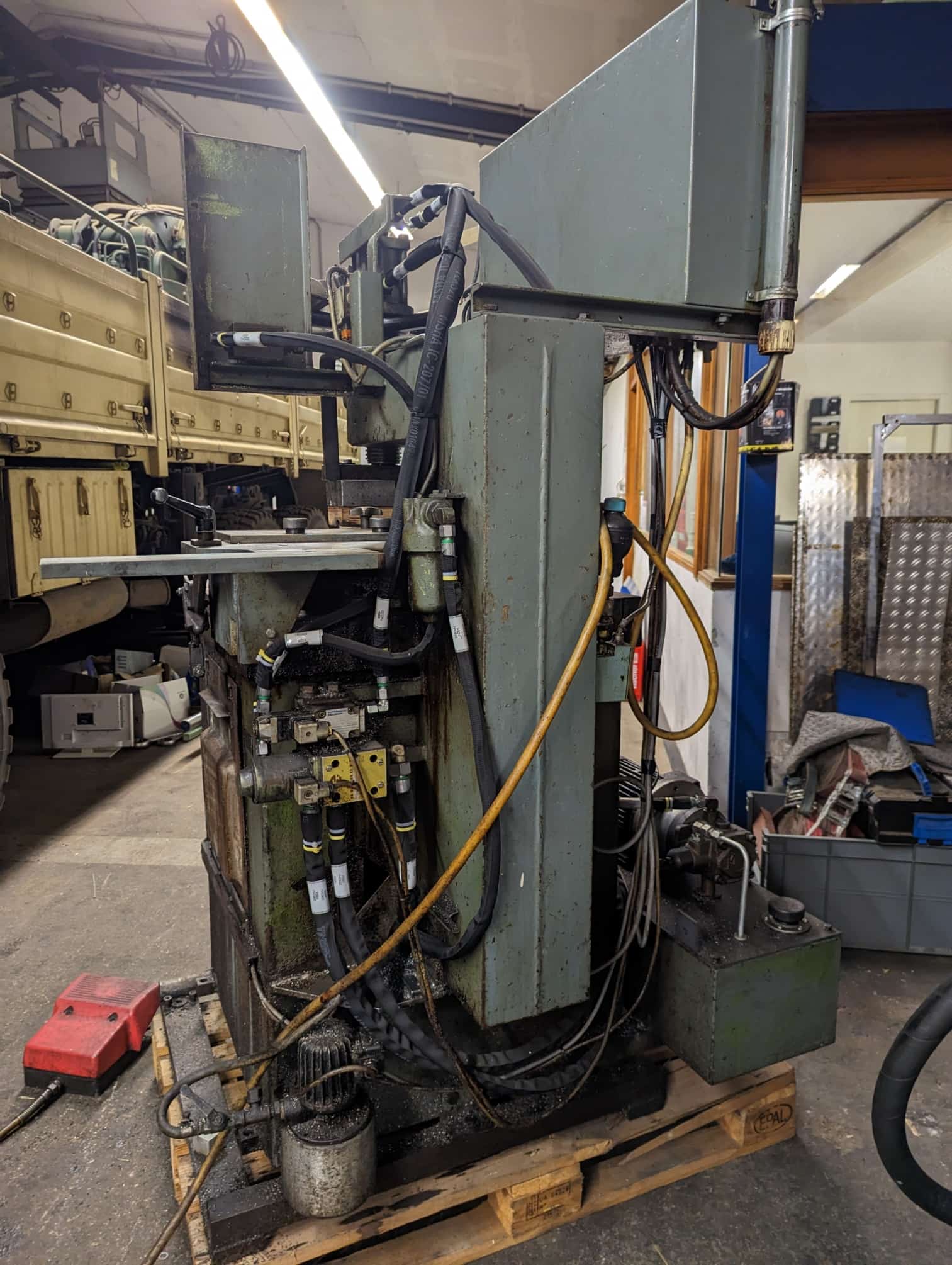 Kaltenbabach Metall Unterflur Kaltkreissäge Typ: KKS 400