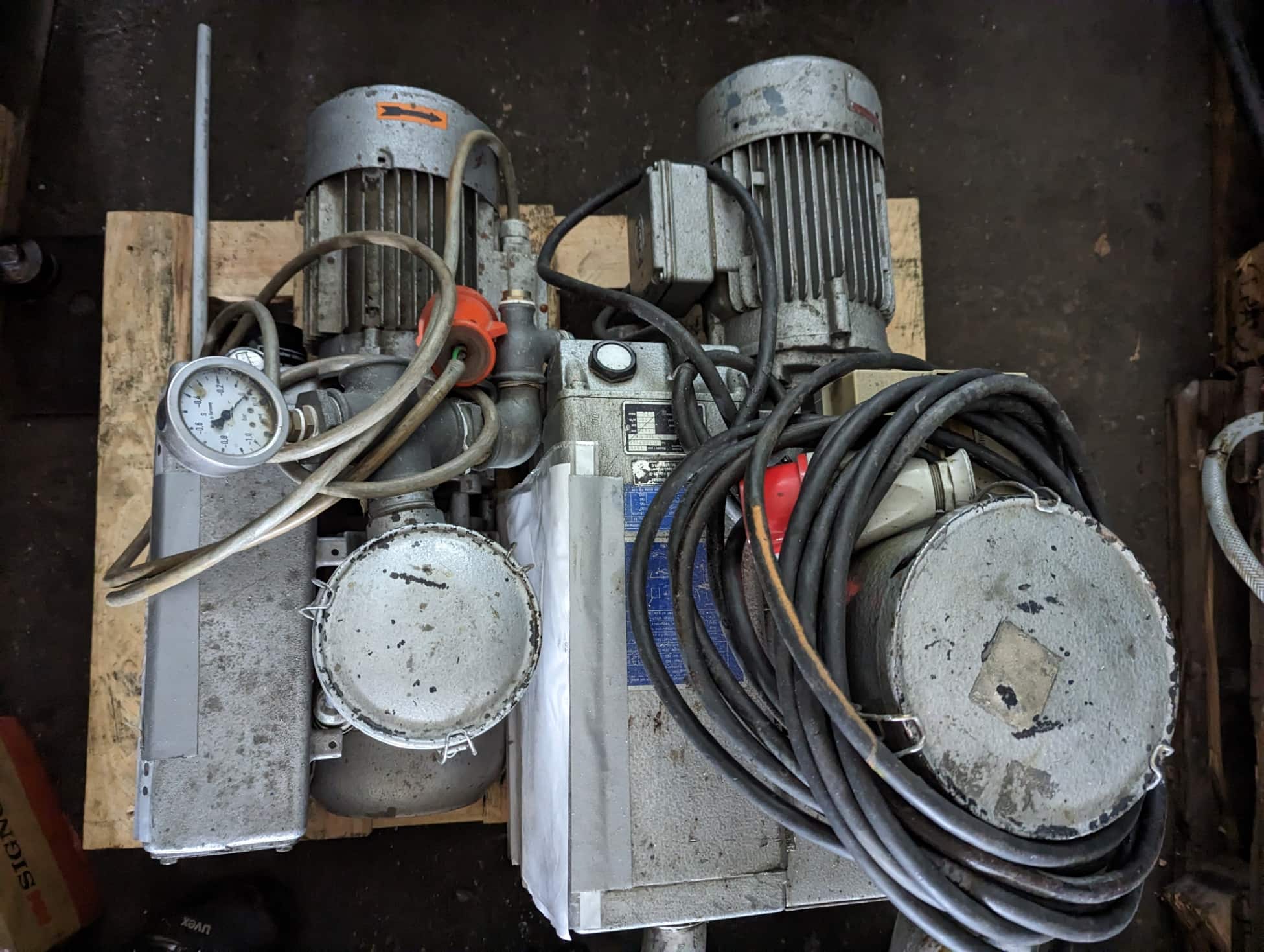 Busch Vacuum Pumpe & Gebr. Becker Vakuumpumpe