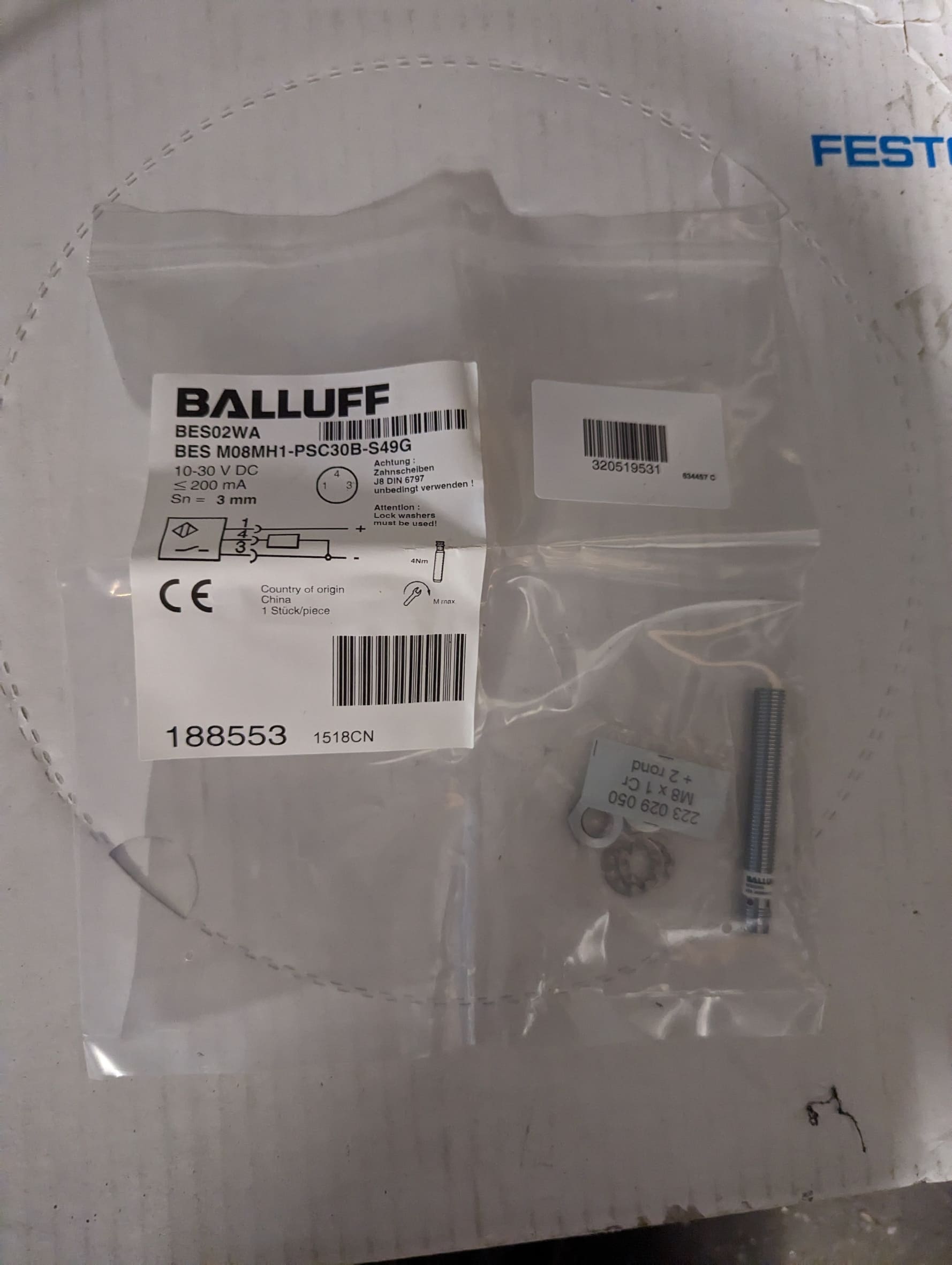 BALLUF BES02WA